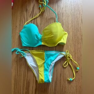 Victoria’s Secret Women Bikini SET Aqua / Yellow Size 32C-XS Excellent Condition